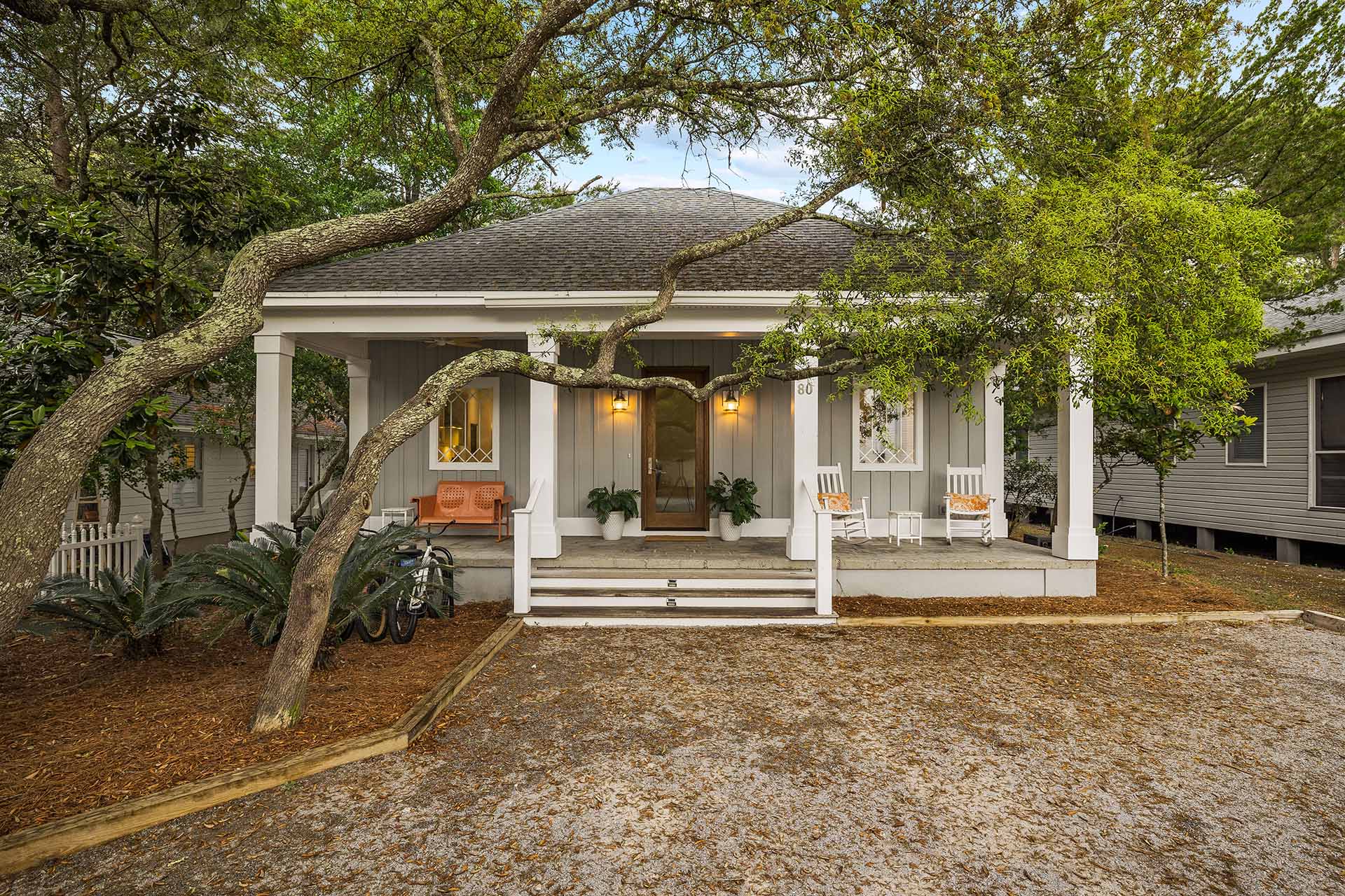 Featured image for “Magnolia Cottage”